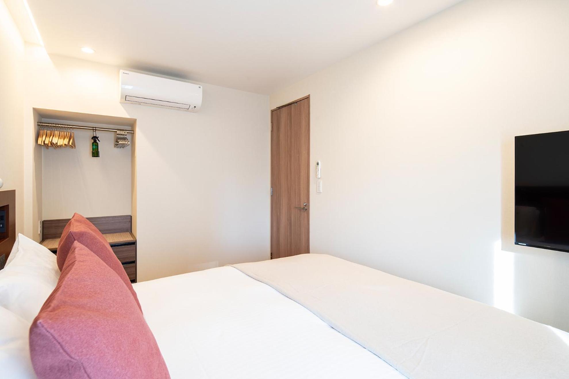 Section L Ueno-Hirokoji Aparthotel Tokyo Bagian luar foto